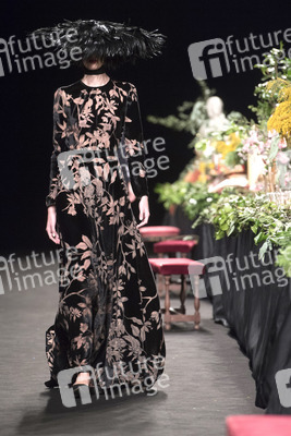 Duyos Fashion Show auf der Mercedes-Benz Fashion Week Madrid Herbst/Winter 2019