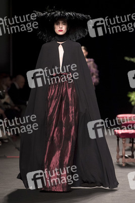 Duyos Fashion Show auf der Mercedes-Benz Fashion Week Madrid Herbst/Winter 2019