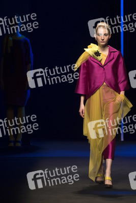 Ulises Mérida Fashion Show auf der Mercedes-Benz Fashion Week Madrid Herbst/Winter 2019