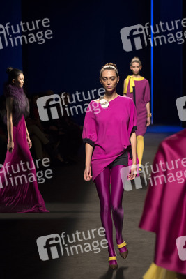 Ulises Mérida Fashion Show auf der Mercedes-Benz Fashion Week Madrid Herbst/Winter 2019