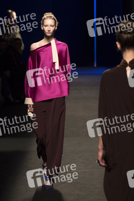 Ulises Mérida Fashion Show auf der Mercedes-Benz Fashion Week Madrid Herbst/Winter 2019