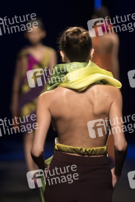 Ulises Mérida Fashion Show auf der Mercedes-Benz Fashion Week Madrid Herbst/Winter 2019