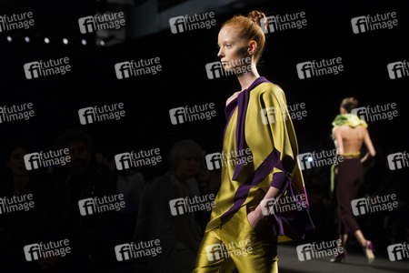 Ulises Mérida Fashion Show auf der Mercedes-Benz Fashion Week Madrid Herbst/Winter 2019