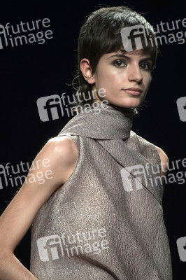 The 2nd Skin Fashion Show auf der Mercedes-Benz Fashion Week Madrid Herbst/Winter 2019