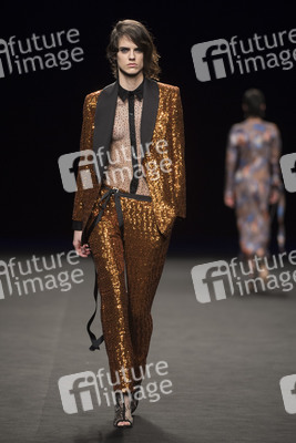 The 2nd Skin Fashion Show auf der Mercedes-Benz Fashion Week Madrid Herbst/Winter 2019
