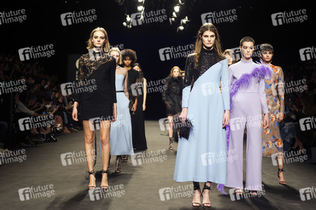 The 2nd Skin Fashion Show auf der Mercedes-Benz Fashion Week Madrid Herbst/Winter 2019
