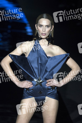 Andrés Sardá Fashion Show auf der Mercedes-Benz Fashion Week Madrid Herbst/Winter 2019