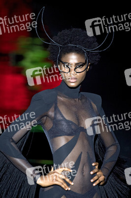 Andrés Sardá Fashion Show auf der Mercedes-Benz Fashion Week Madrid Herbst/Winter 2019