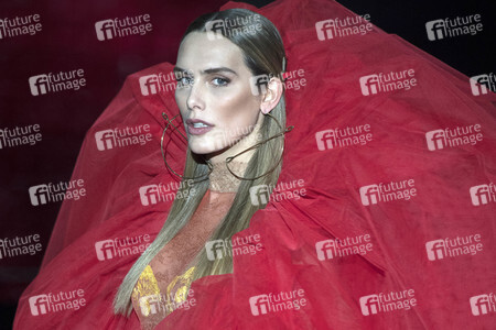 Andrés Sardá Fashion Show auf der Mercedes-Benz Fashion Week Madrid Herbst/Winter 2019