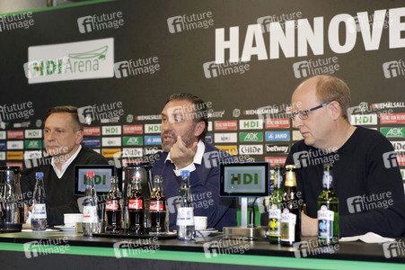 Pressekonferenz des neuen Cheftrainers von Hannover 96 in Hannover
