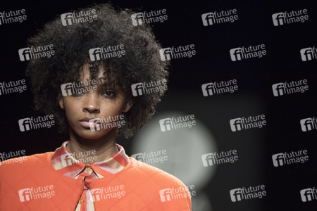 Beatriz Penalver Fashion Show auf der Mercedes-Benz Fashion Week Madrid Herbst/Winter 2019