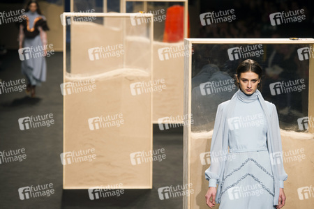 Beatriz Penalver Fashion Show auf der Mercedes-Benz Fashion Week Madrid Herbst/Winter 2019