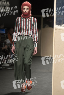 Beatriz Penalver Fashion Show auf der Mercedes-Benz Fashion Week Madrid Herbst/Winter 2019