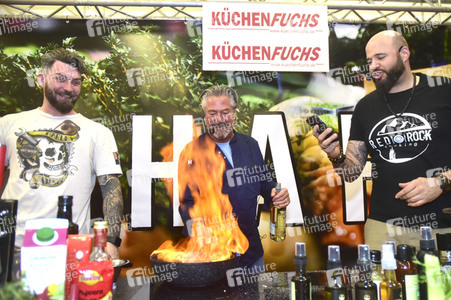 Show-Kochen auf der Tattoo Convention in Dresden