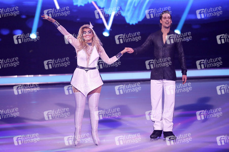 Halbfinale der TV Show 'Dancing on Ice' in Köln