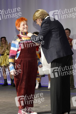 Ordensverleihung 'Officier des Arts et Lettres' an Katharina Thalbach in Berlin
