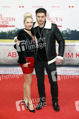 Filmpremiere 'Club der roten Bänder - Wie alles begann' in Köln