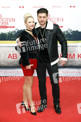 Filmpremiere 'Club der roten Bänder - Wie alles begann' in Köln