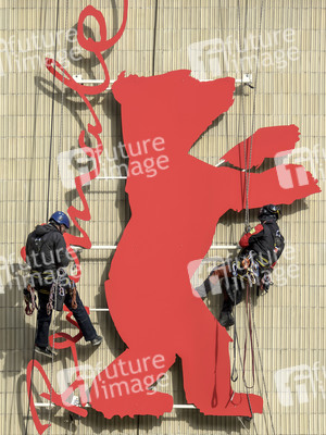 Berlinale Logo an Zoo Palast in Berlin