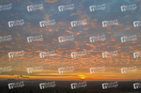 Symbolbild Sonnenaufgang