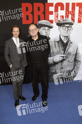 Photocall 'Brecht' in Hamburg