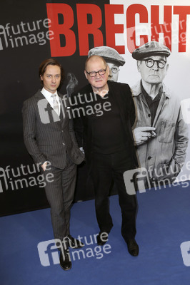 Photocall 'Brecht' in Hamburg