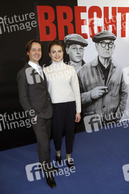 Photocall 'Brecht' in Hamburg