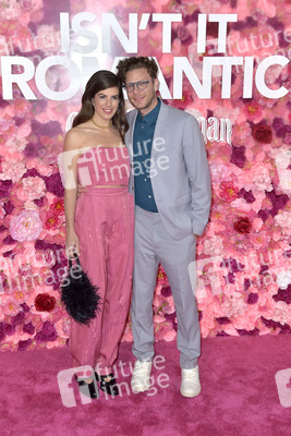Filmpremiere 'Isn't It Romantic' in Los Angeles