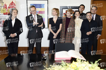 Eintrag der Berlinale Jury in das Gästebuch von Berlin, Berlinale 2019