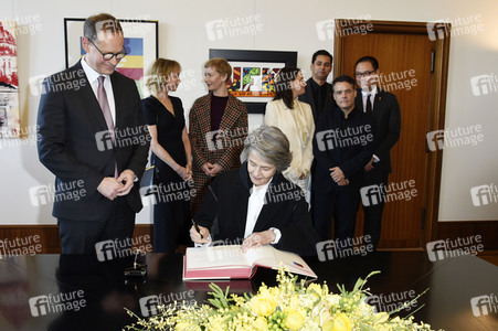 Eintrag der Berlinale Jury in das Gästebuch von Berlin, Berlinale 2019