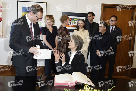 Eintrag der Berlinale Jury in das Gästebuch von Berlin, Berlinale 2019