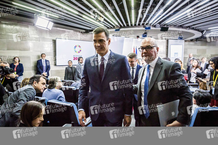 Pressekonferenz mit Pedro Sanchez in Madrid