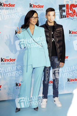 Kinder Frozen Pop-up Store Pre-Opening Event in Hamburg