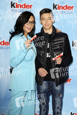 Kinder Frozen Pop-up Store Pre-Opening Event in Hamburg