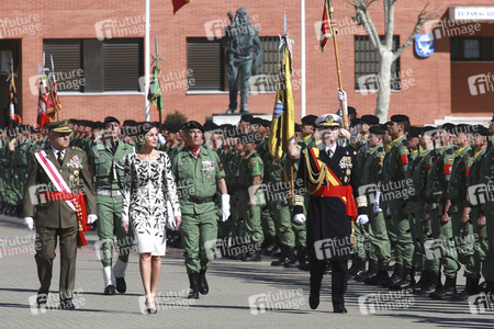 Flaggenzeremonie mit Königin Letizia in Paracuellos de Jarama