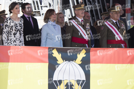 Flaggenzeremonie mit Königin Letizia in Paracuellos de Jarama