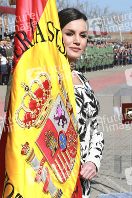 Flaggenzeremonie mit Königin Letizia in Paracuellos de Jarama