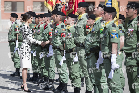 Flaggenzeremonie mit Königin Letizia in Paracuellos de Jarama