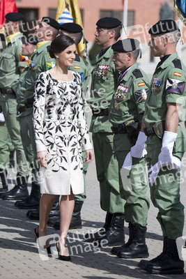 Flaggenzeremonie mit Königin Letizia in Paracuellos de Jarama