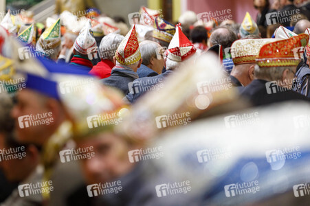 Richtfest für den Rosenmontagszug 2019 in Köln