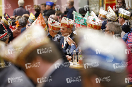 Richtfest für den Rosenmontagszug 2019 in Köln