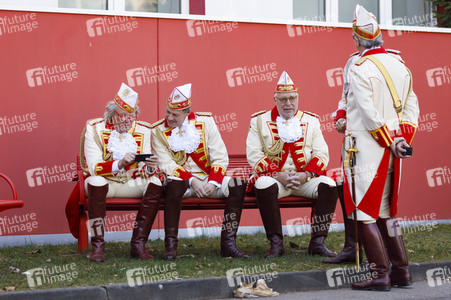 Richtfest für den Rosenmontagszug 2019 in Köln