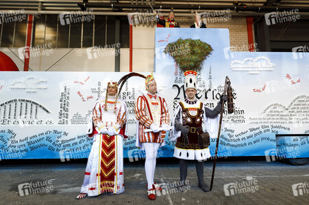Richtfest für den Rosenmontagszug 2019 in Köln