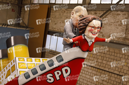 Richtfest für den Rosenmontagszug 2019 in Köln