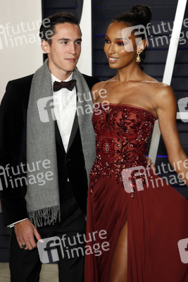 Vanity Fair Oscar Party 2019 in Beverly Hills