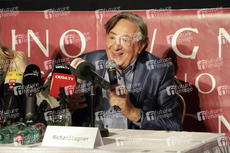 Pressekonferenz mit dem Opernballgast 2019 in Wien