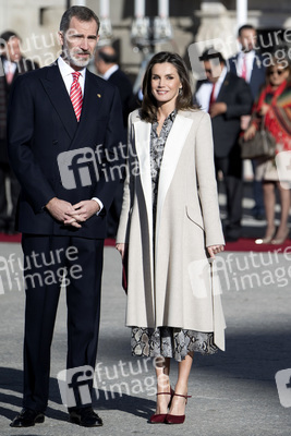 Begrüßungszeremonie für Präsident Vizcarra in Madrid