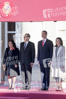 Begrüßungszeremonie für Präsident Vizcarra in Madrid