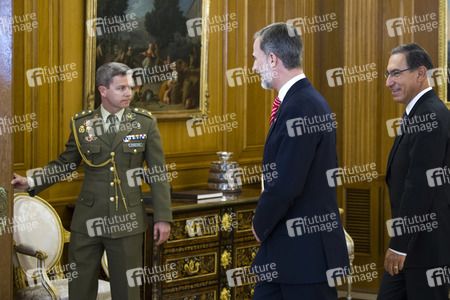 Empfang für Präsident Vizcarra in Madrid