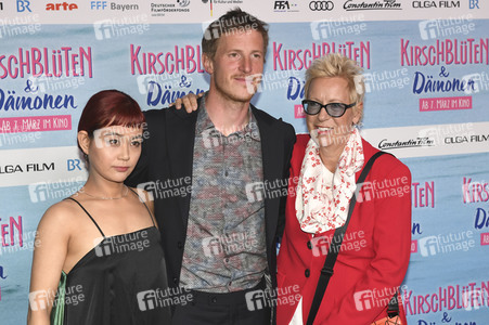 Filmpremiere 'Kirschblüten & Dämonen' in München